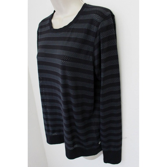 Lululemon Top Womens 12 ? Black Stripe Breeze By Long Sleeve Perforated Pullover - Picture 3 of 5